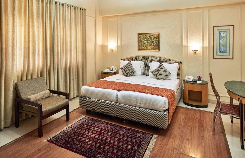 Astoria Hotel Mumbai Kültér fotó