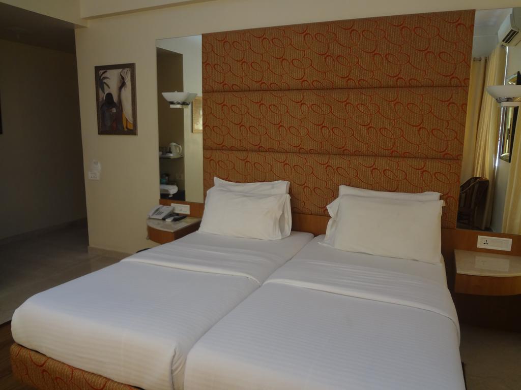 Astoria Hotel Mumbai Kültér fotó