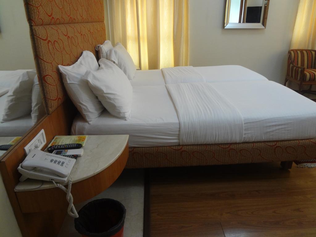 Astoria Hotel Mumbai Kültér fotó