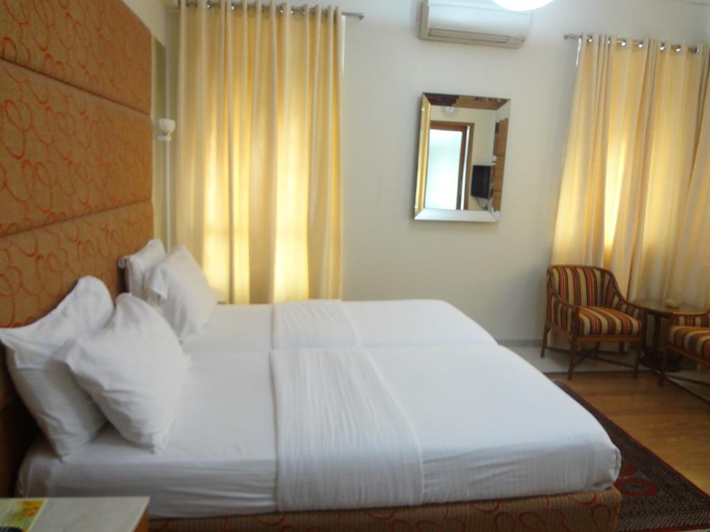 Astoria Hotel Mumbai Kültér fotó