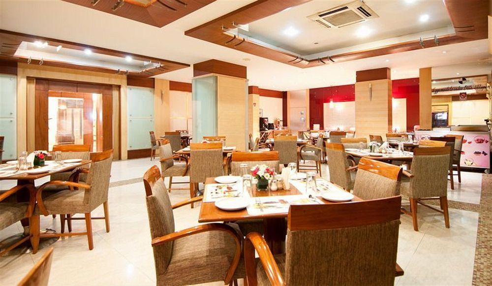 Astoria Hotel Mumbai Kültér fotó