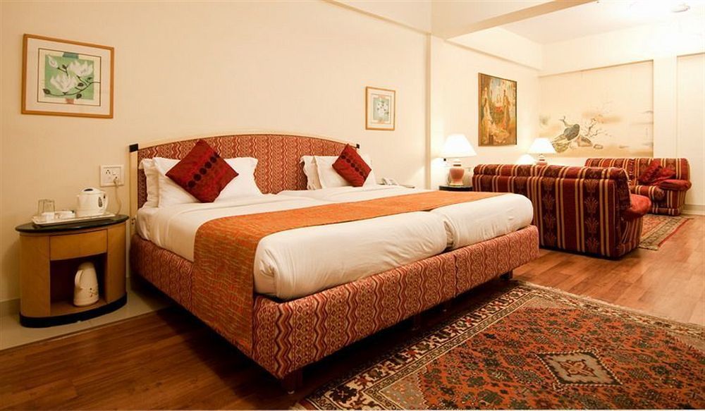 Astoria Hotel Mumbai Kültér fotó
